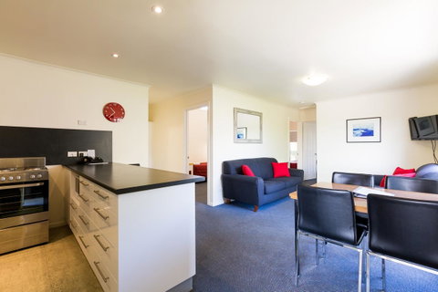 Graham Apartments - Accommodation Gold Coast 14