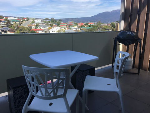 Bellerive Marina View Apartments NO 27 - Accommodation Gold Coast 16