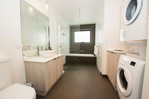 Beach House XIV - 1 Gold Coast 12