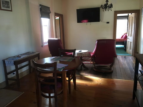 Kerrellie Cottages 2, 4 & 8 Reid Street - Accommodation Gold Coast 20