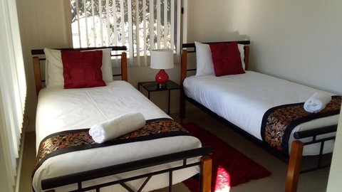 Pelican Point Sanctuary - Accommodation Gold Coast 2