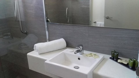 Pelican Point Sanctuary - Accommodation Gold Coast 6