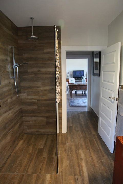 The WeareHouse In Deloraine - 1 Gold Coast 35