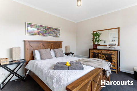 The WeareHouse In Deloraine - 1 Gold Coast 4