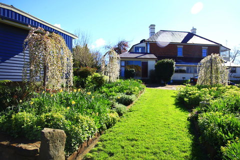 The WeareHouse In Deloraine - 1 Gold Coast 37