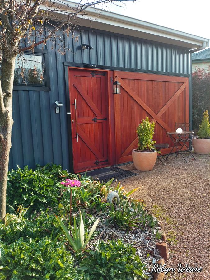 Liena TAS Accommodation Gold Coast