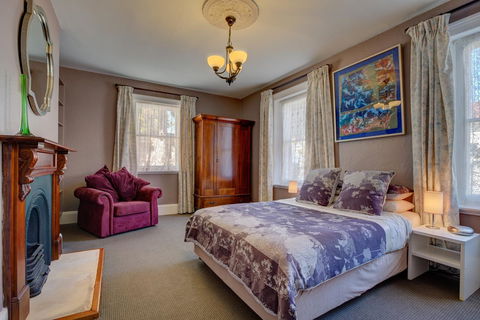Maison Del Mar - 1 Gold Coast 9
