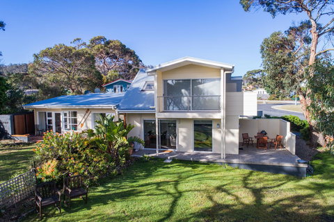 Cod Rock Point - 1 Gold Coast 2