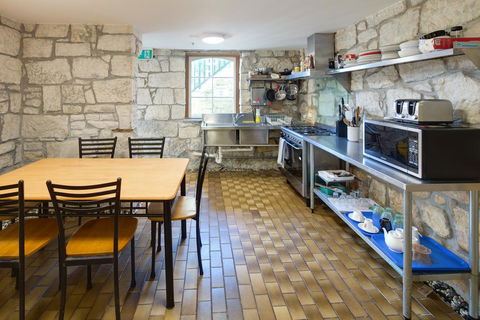 Neutral Bay Lodge - Gold Coast 4U 3