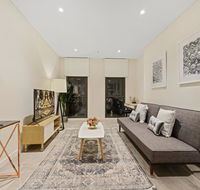 New 2 beds Apt mins walking to Darling HarbourQVB - Accommodation Gold Coast