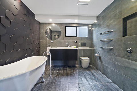 Newcastle Short Stay Apartments - Glebe Road Adamstown - Gold Coast 4U 1