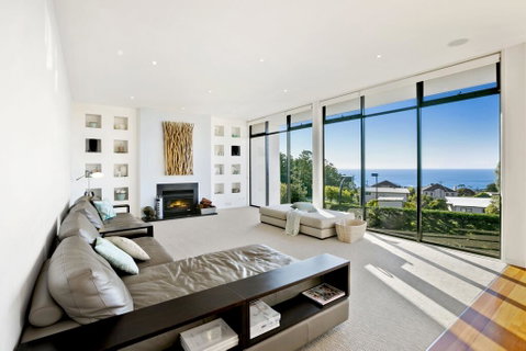 Newhaven Luxury Family Home With Bay Views, Large Pool, Jacuzzi, Tennis Court, Playground - Accommodation Gold Coast 3