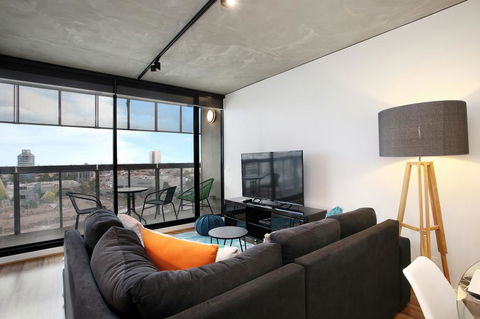 NGV Art Centre Retreat - StayCentral - Accommodation Gold Coast 2
