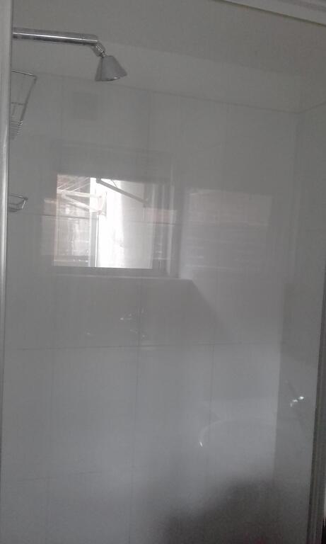 Nice Single Room In Modern Townhouse - Accommodation Gold Coast 2