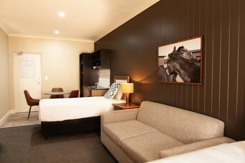 Nightcap At Archer Hotel - Accommodation Gold Coast 2