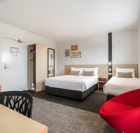 Nightcap at Camp Hill Hotel - Accommodation Gold Coast