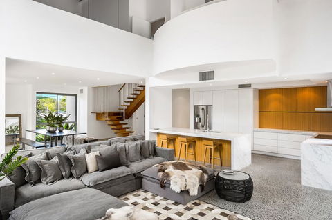 North Byron Luxury Beachfront - 'Mia Beach Abode' - Gold Coast 4U 1