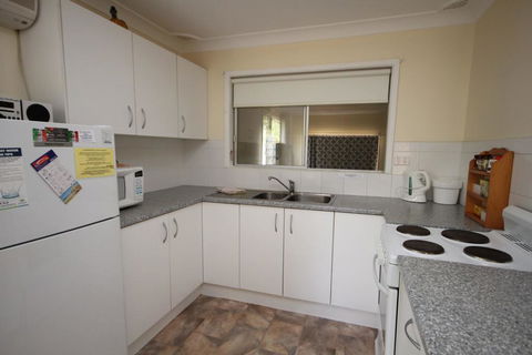NORTH HAVEN SEA BREEZE - 9 David Campbell St , North Haven - Gold Coast 4U 0