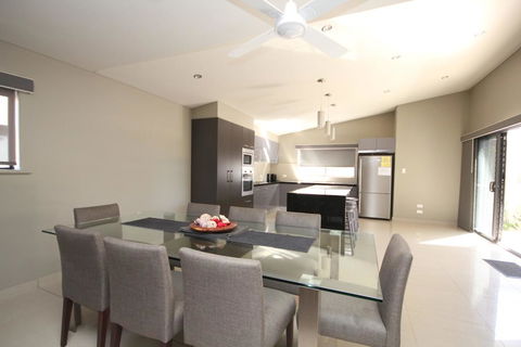 NORTHERN HAVEN-3/16 David Campbell St NH - Gold Coast 4U 2