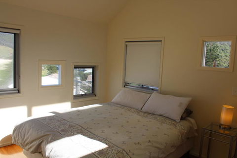 NORTHPOINT 1 - Accommodation Gold Coast 1
