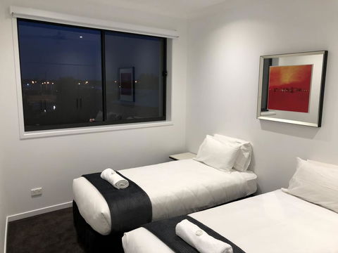 Nouveau On Young - Gold Coast 4U 3