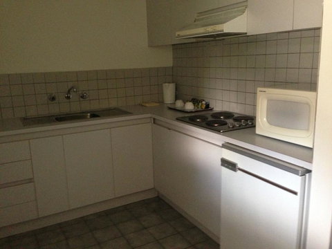 Nunawading Motor Inn - 1 Gold Coast 2