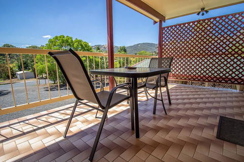 Nundle Accommodation - Gold Coast 4U 3