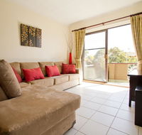 Oaks apartment at dee why beach - Gold Coast 4U