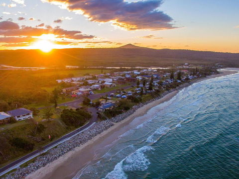 Ocean Dreaming- Amazing Views - Just Listed Up Dated Photos Available Shortly. - Gold Coast 4U 3