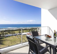 Ocean Pacific Resort - Official - Gold Coast 4U