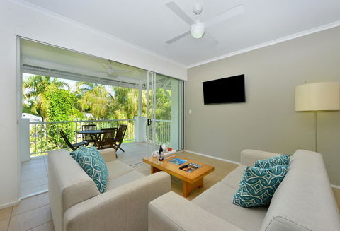 Ocean Sounds 2 Bedroom Apartment - Gold Coast 4U 2