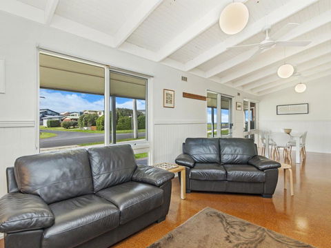 Ocean Spray Retreat - Gold Coast 4U 1