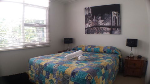 Oceana Holiday Units - Gold Coast 4U 2