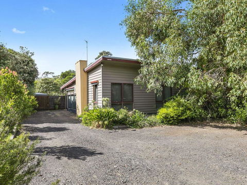 OCEANS 12 - ANGLESEA - Accommodation Gold Coast 0