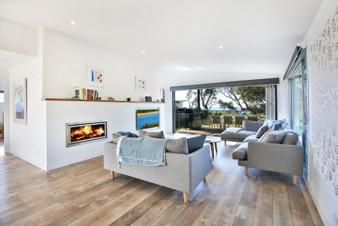 Oceanside @ Culburra - Pet Friendly Absolute Beachfront - Accommodation Gold Coast 2