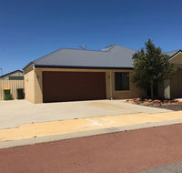 Ohana HQ - Family Getaway - Gold Coast 4U