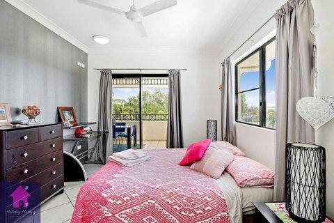 On The STRAND Marina Spacious 3 Brms BEACH Casino - Gold Coast 4U 3