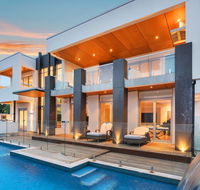 Opulent Oasis - Luxurious Old Dunsborough with Pool and Ocean Views - Gold Coast 4U