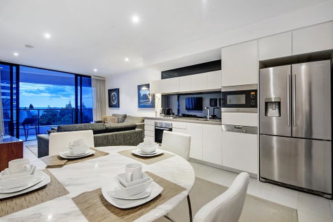 Oracle Broadbeach - Accommodation Gold Coast 3