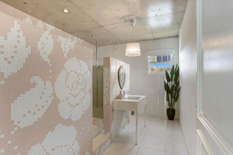 Orme Road Vista - Gold Coast 4U 0