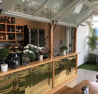 Oscars Hotel and Cafe Bar - Gold Coast 4U