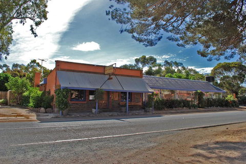 Osteria Sanso B&B - Gold Coast 4U 1