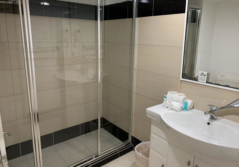 Outrigger Burleigh - Accommodation Gold Coast 3