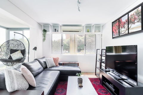 OX - Immaculate Relaxing Breeze Of 2BR Brisbane River - Accommodation Gold Coast 0