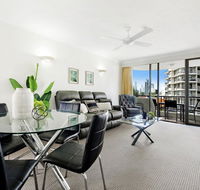 Pacific Resort in the Heart of Broadbeach - Gold Coast 4U