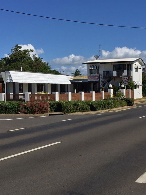 Pacific Sun Motor Inn - Gold Coast 4U 1