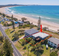 Pacifica 2 - Opposite the beach at Brooms Head - Gold Coast 4U