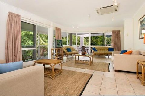 Palm Cove Penthouse - Accommodation Gold Coast 3