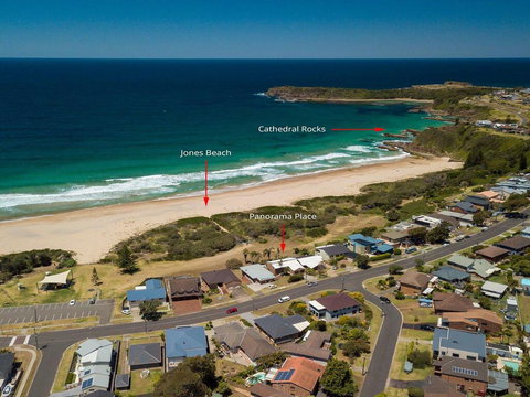 Panorama Place On Jones Beach - Accommodation Gold Coast 1