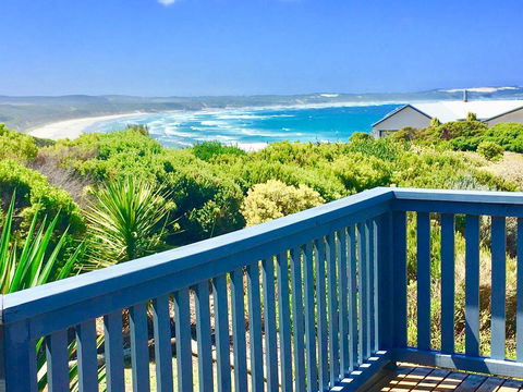 Panoramic Drive Holiday House - Accommodation Gold Coast 1